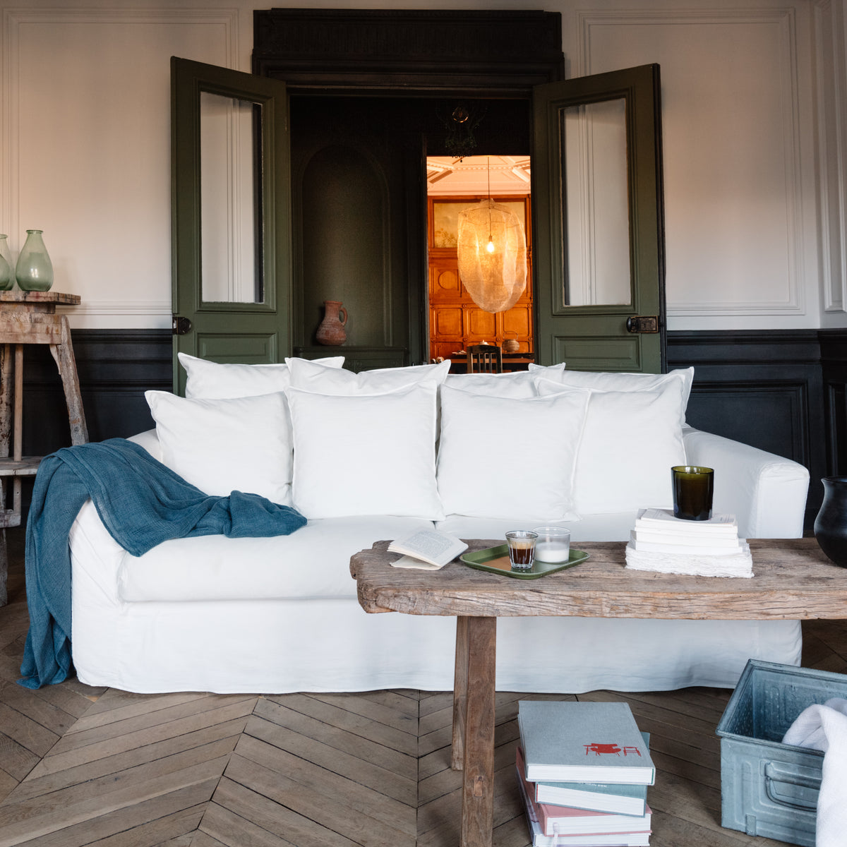 Furniture: Buy Furnitures Online – Merci Paris
