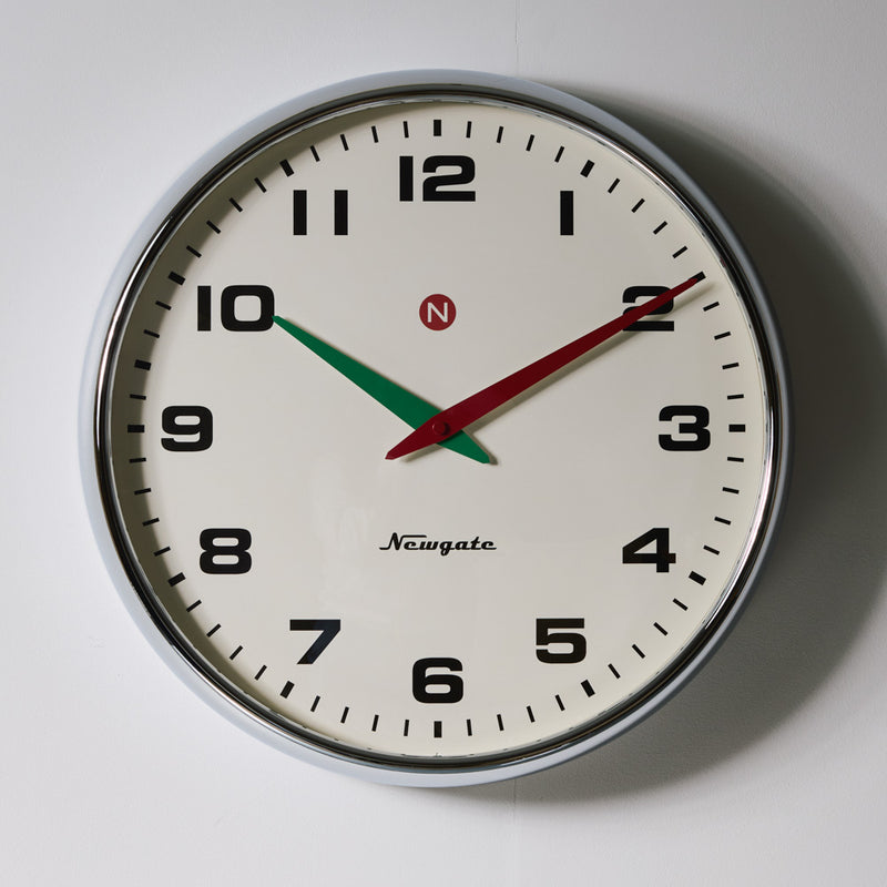 Horloge Superstore - Chrome