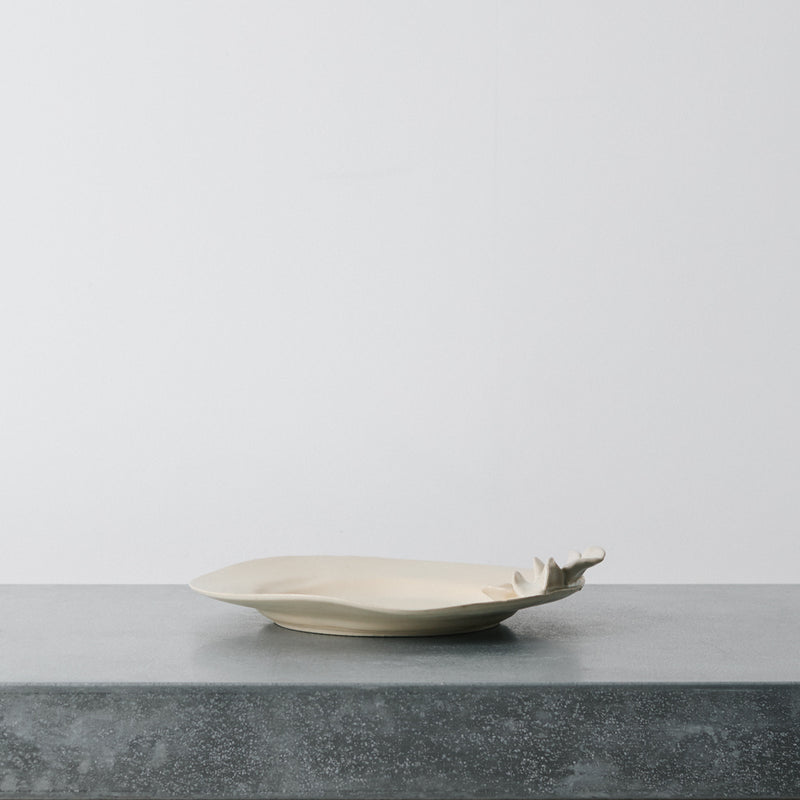 Assiette grande fleur - Blanc Satin