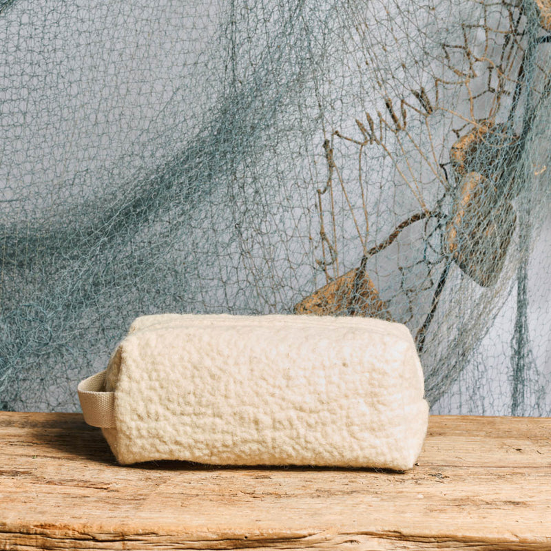 Héloise Levieux - Trousse Cube - Avoine
