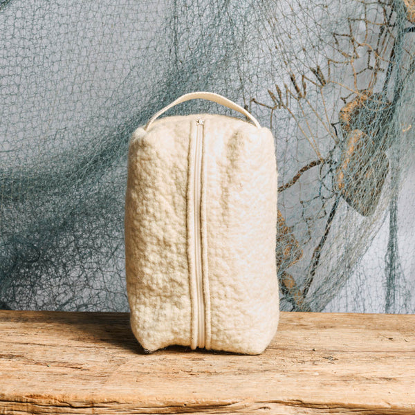 Héloise Levieux - Trousse Cube - Avoine