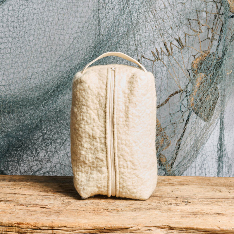 Héloise Levieux - Trousse Cube - Avoine