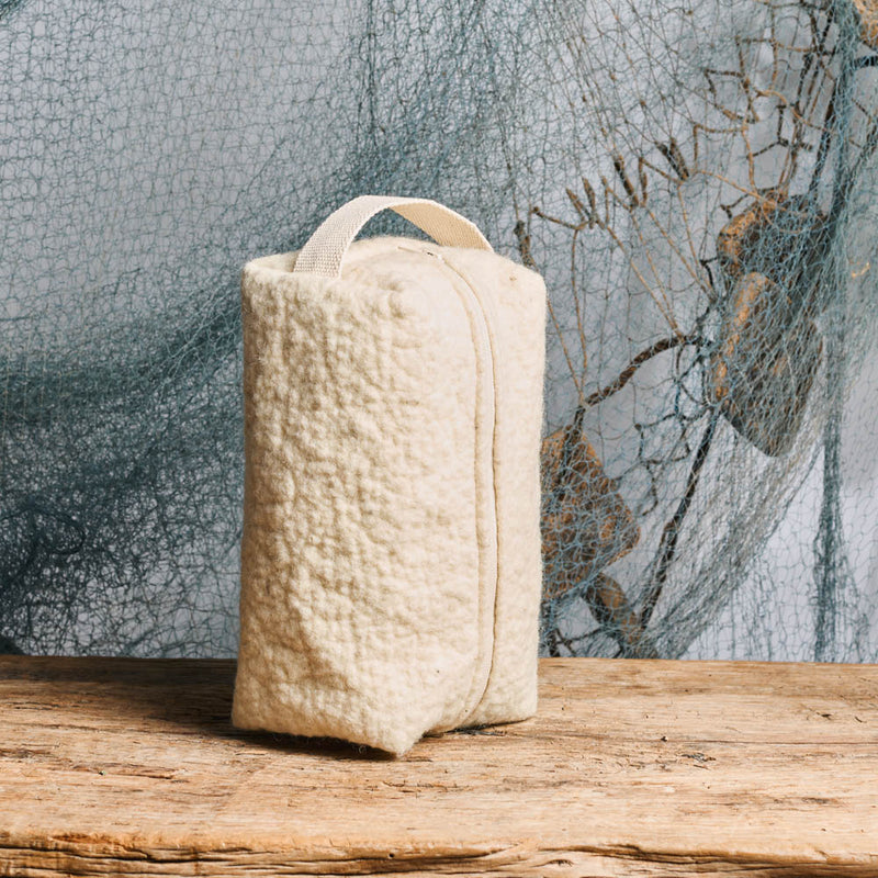 Héloise Levieux - Trousse Cube - Avoine