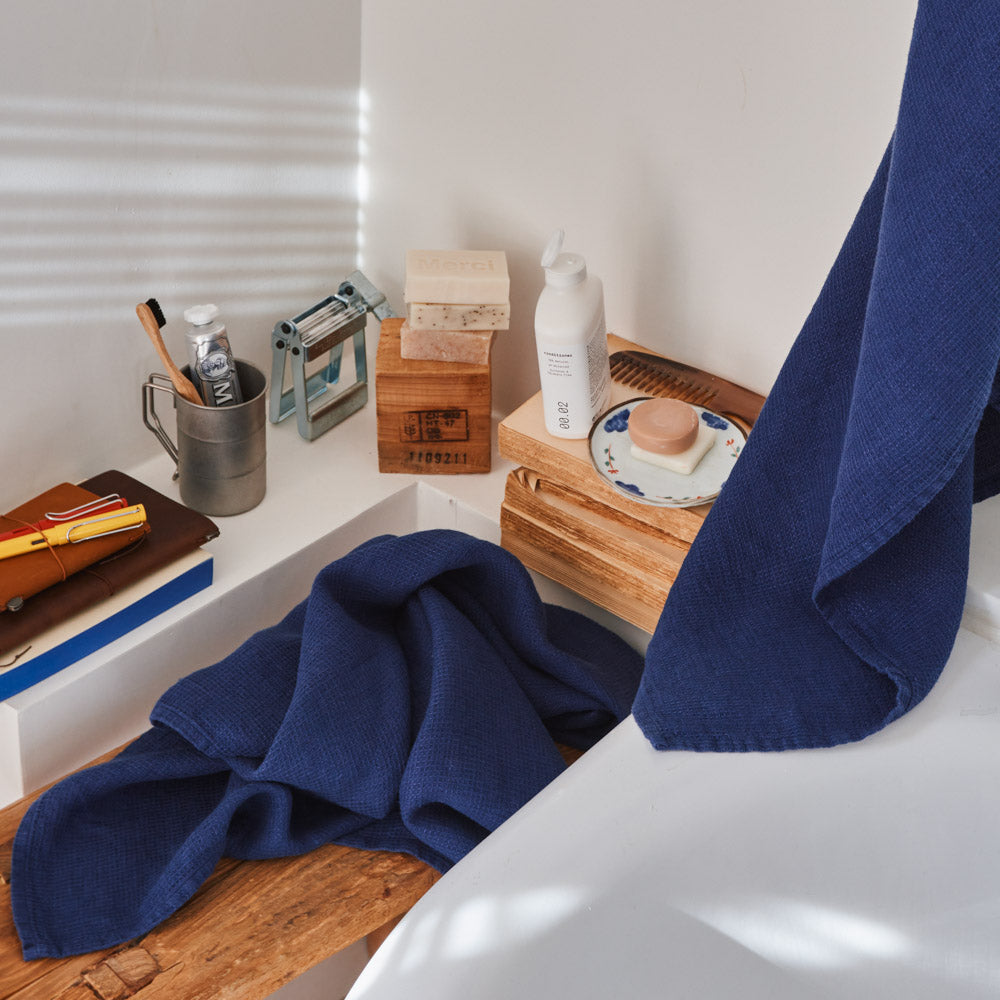 Linen towel - Honeycomb - Shibori Blue – Merci Paris
