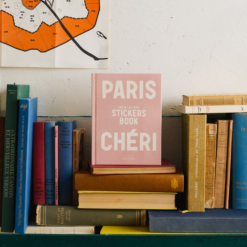 Livre - Paris en stickers de Zoé de las Cases
