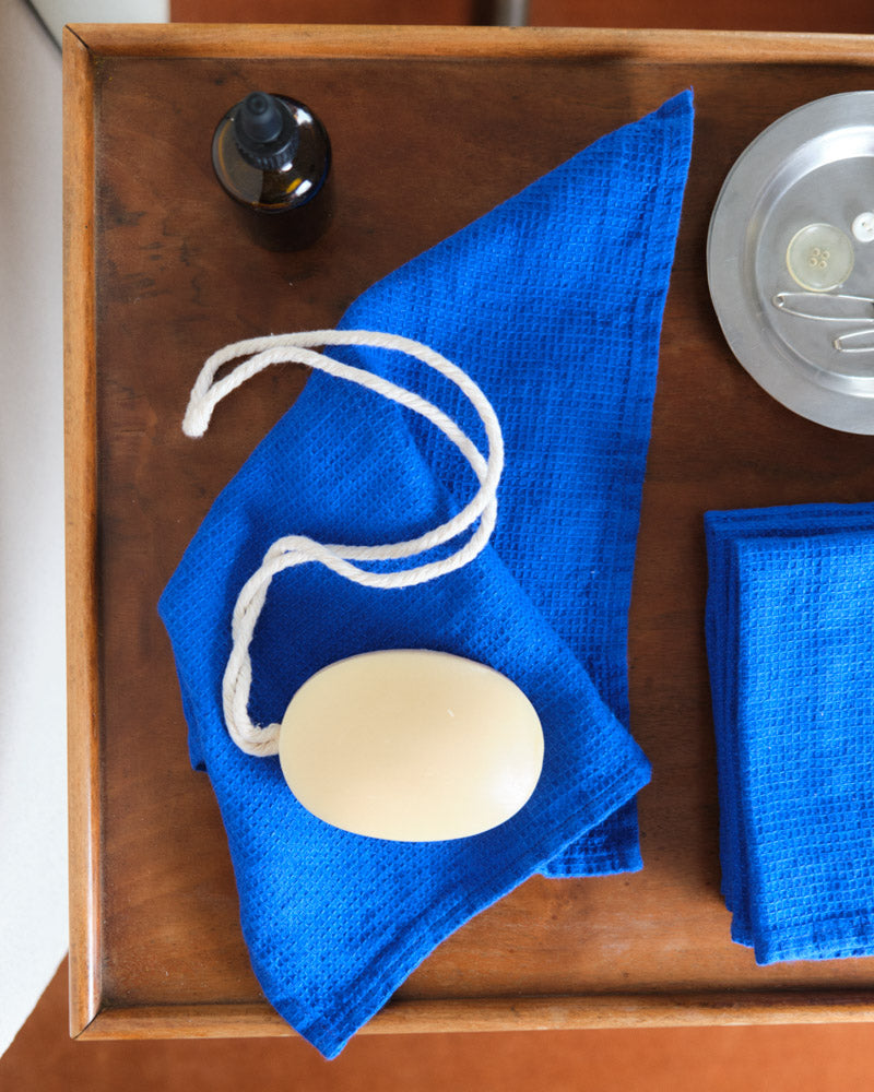 Merci - Linen guest bath towel - Blue Cobalt-60