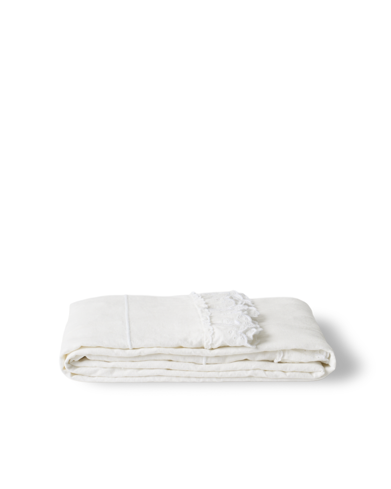 Merci - Embroidered linen tablecloth - 03 Openwork