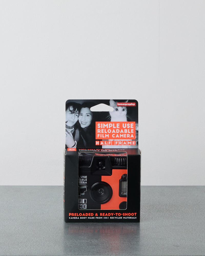 Lomography - Half-frame Rechargeable Camera - Black & White