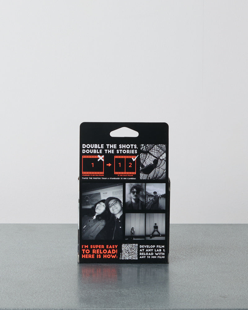 Lomography - Half-frame Rechargeable Camera - Black & White