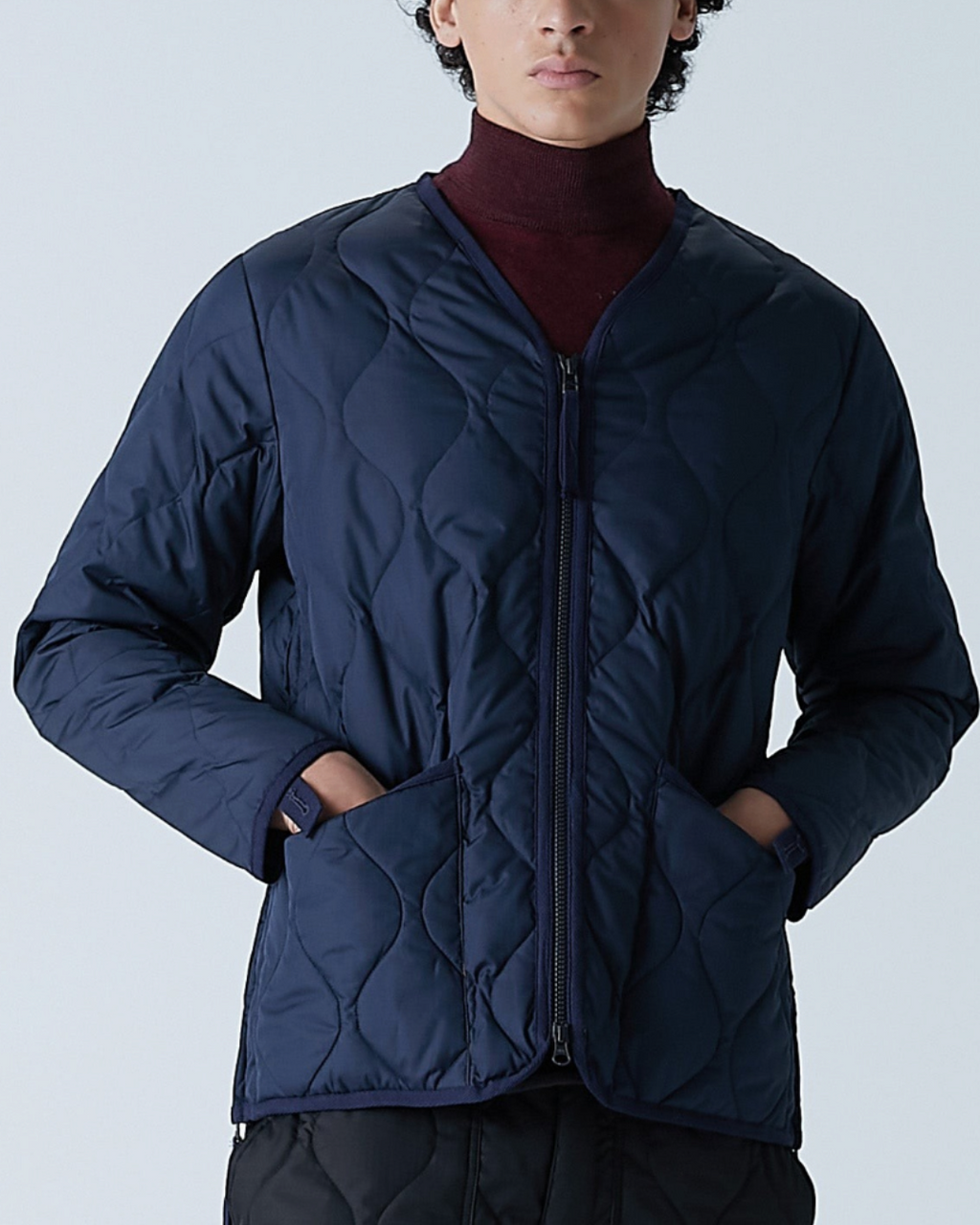 Taion - Quilted Military Zip V-Neck Jacket - Navy blue