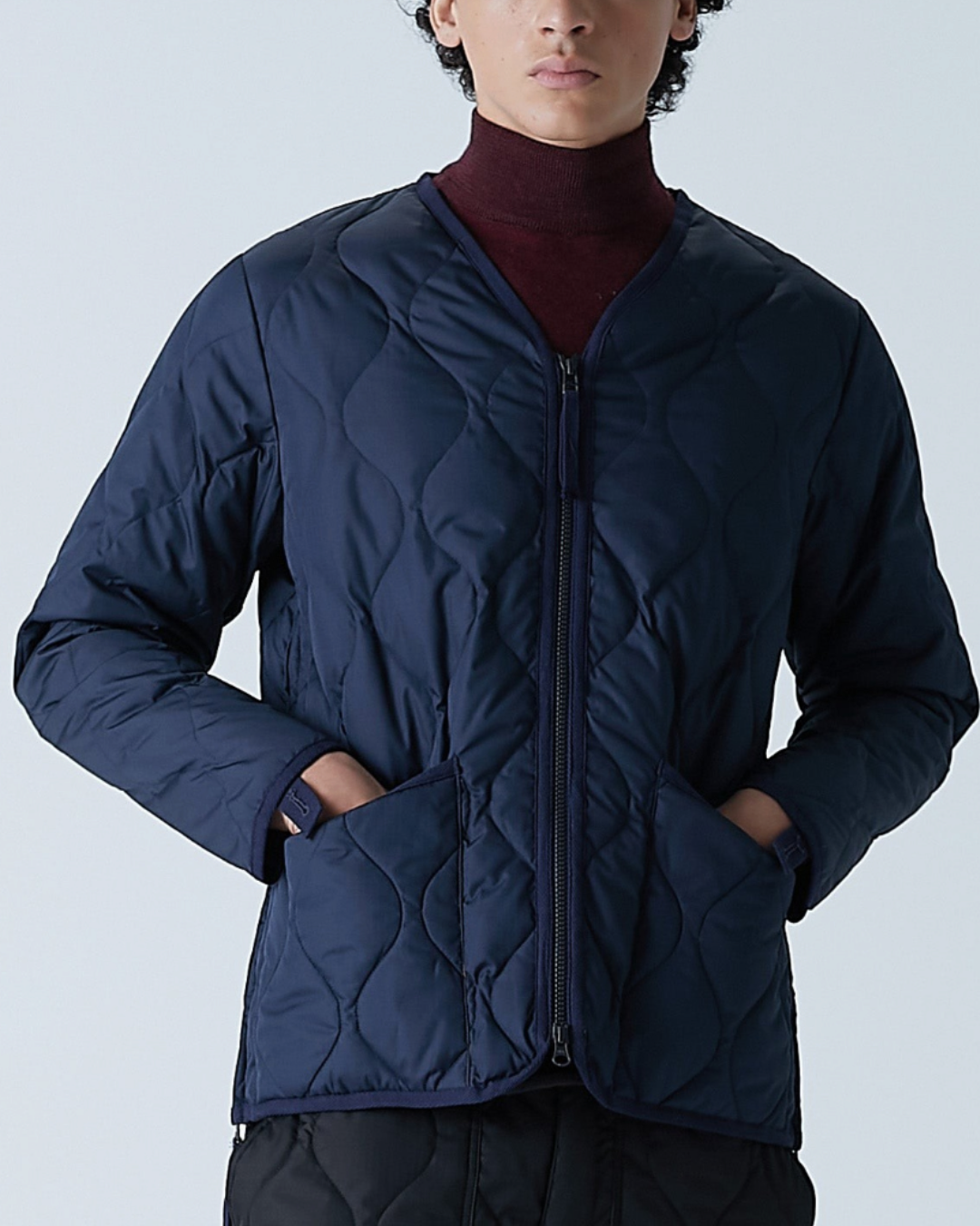Taion - Quilted Military Zip V-Neck Jacket - Navy blue