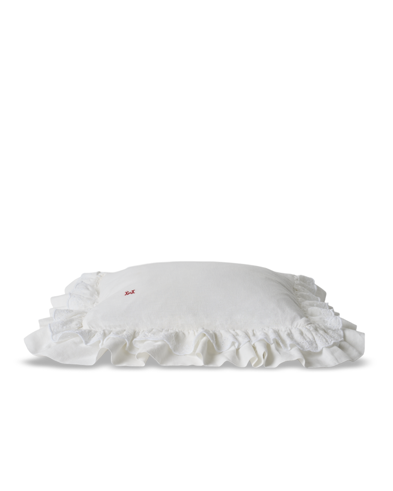 Merci - Embroidered linen pillowcase - 02 Eyelet
