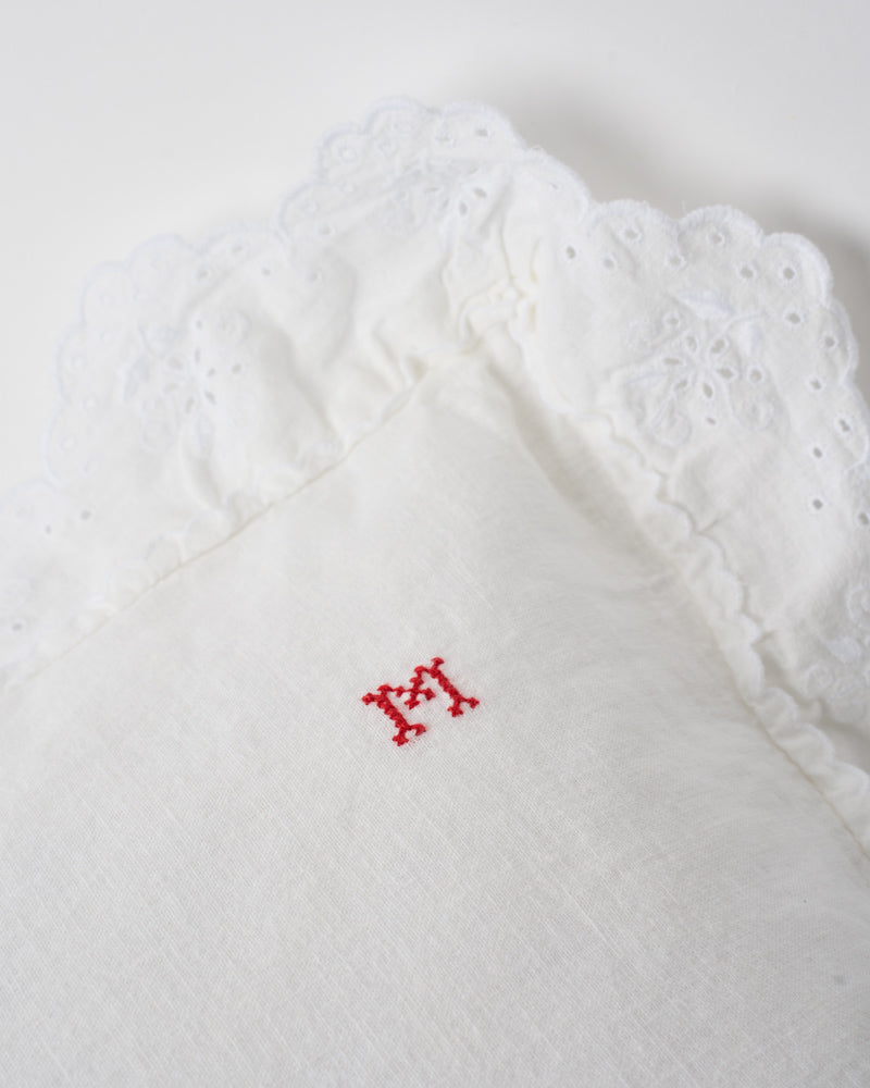 Merci - Embroidered linen pillowcase - 03 Openwork