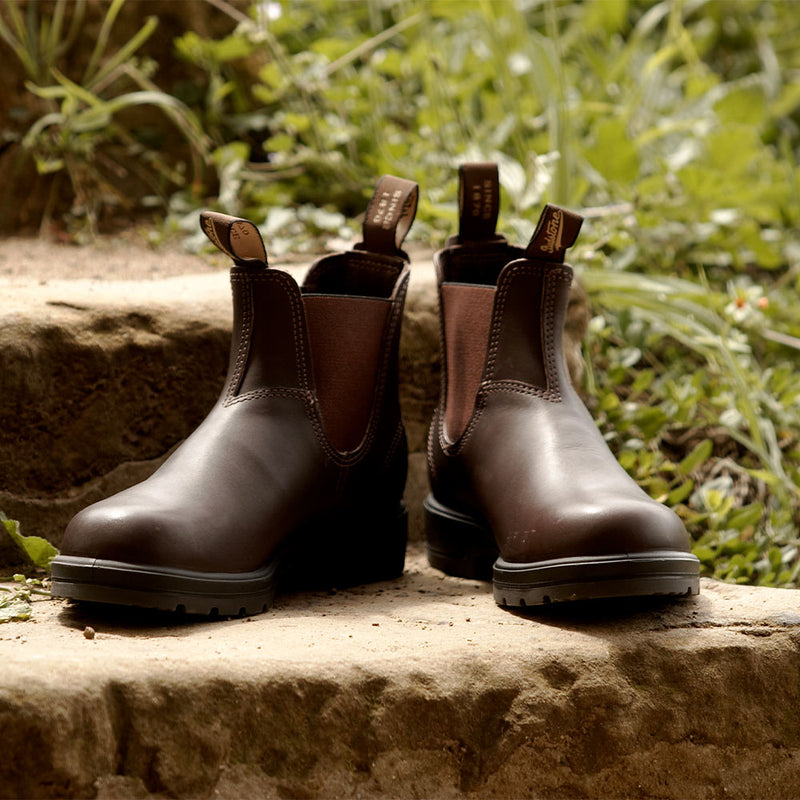 Blundstone Classic Chelsea Boots Walnut - Main Image
