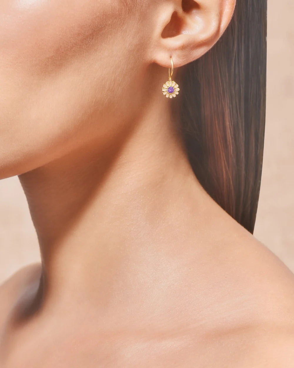 Tityaravy - Bo Sai earrings - White Amethyst