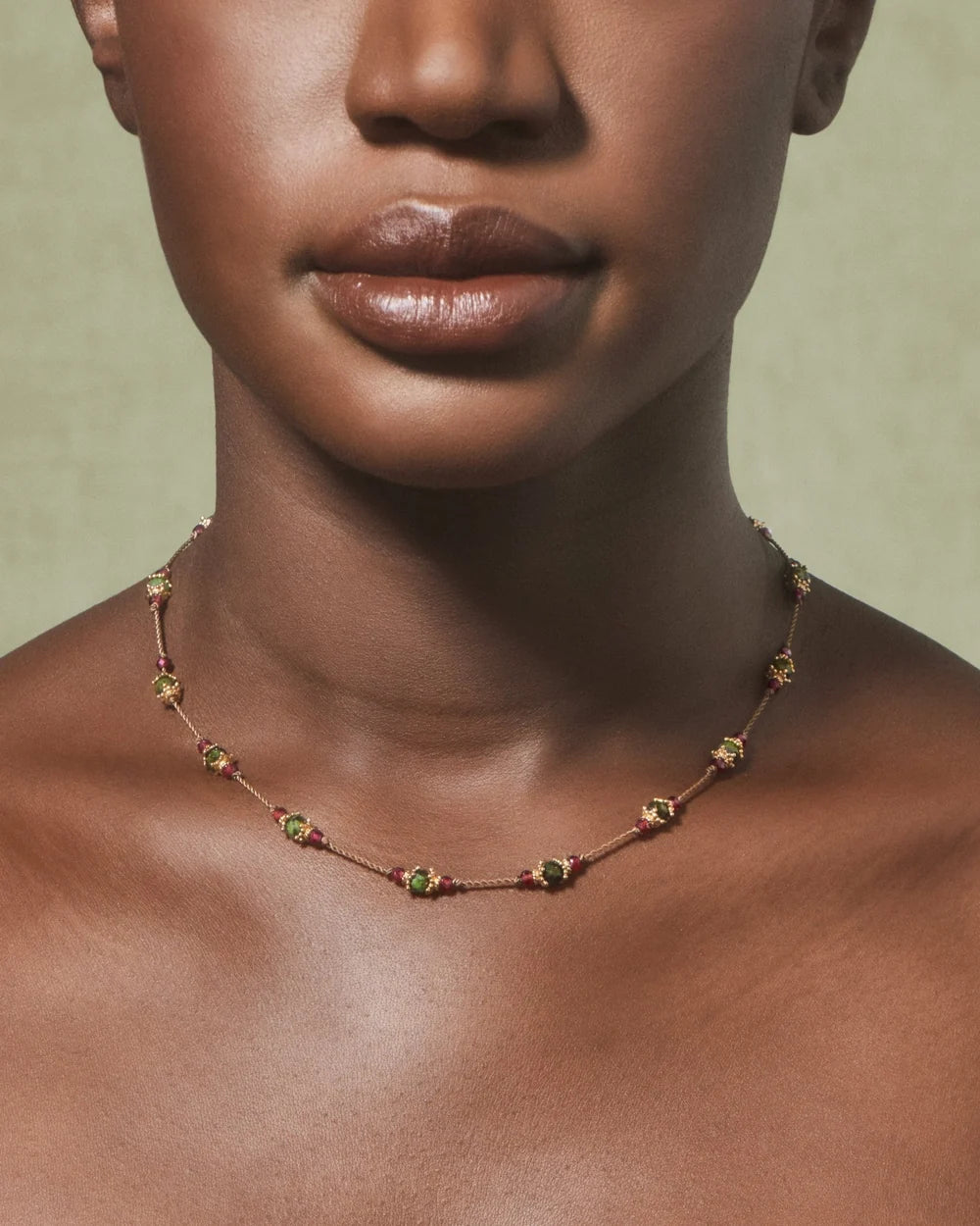 Tityaravy - Collier Sriphala - Zoisite Grenat
