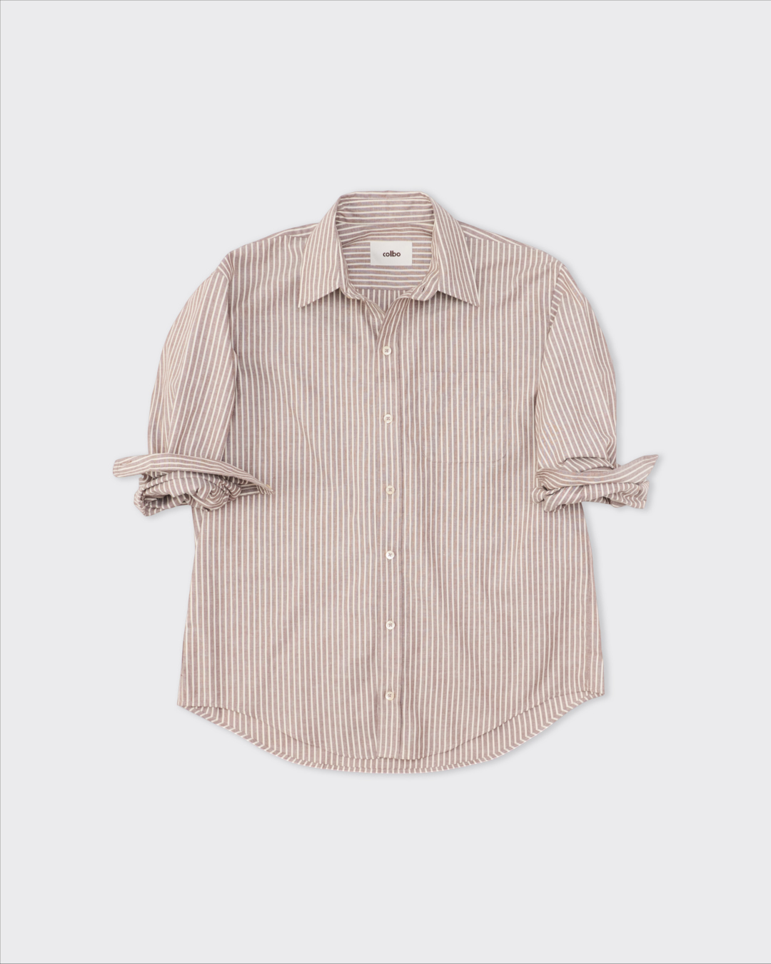 Chemise Merci Paris Colbo à fines rayures marron en coton japonais avec col pointu et poche poitrine