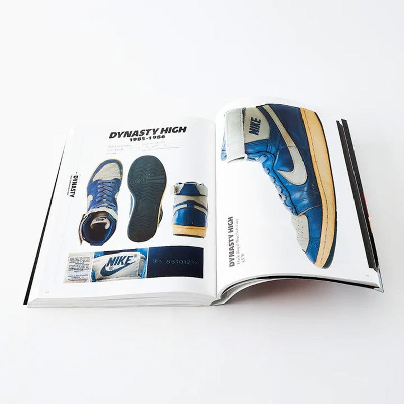 Livre - Nike Chronicle Extra 1984-1986 - Papeterie – Merci Paris