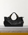 Gerard Darel - Sac À Main En Cuir Chiara - Noir – Vue sur banc