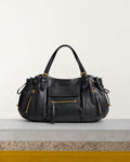 Gerard Darel - Sac À Main En Cuir Avec Poches Zippées St Germain - Noir – Vue sur banc