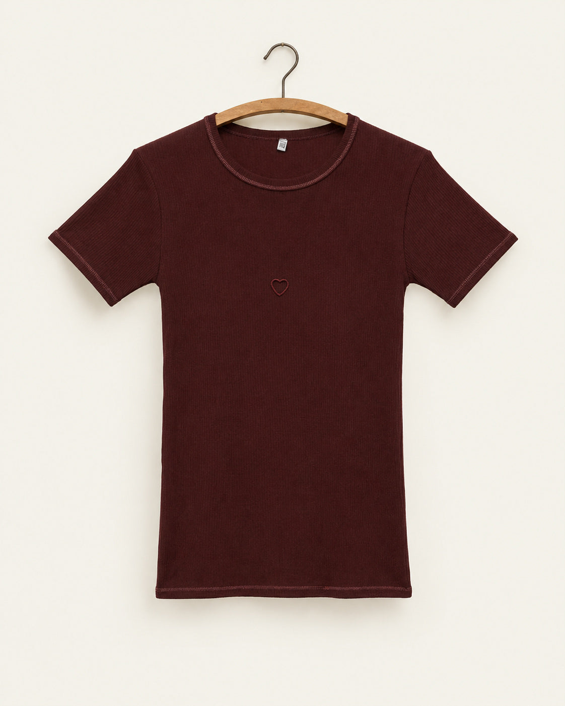 Baserange - T Shirt Heart - Rouge Nara - vue sur cintre