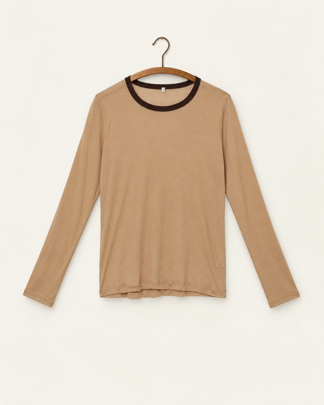 Baserange - T Shirt Racer - Aural Tactile - vue sur cintre