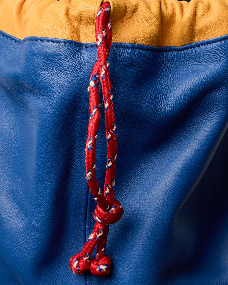 Au Vieux Campeur - Congés Payés - Sac Grimpeur - Bleu Jaune & Rouge