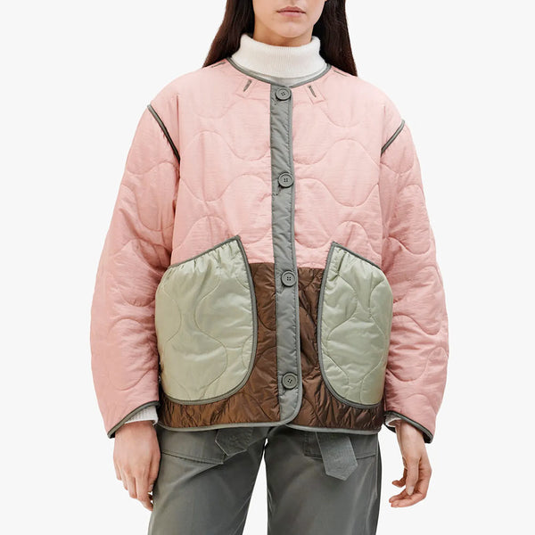 Marfa Stance - Patchwork quilt  - Pale pink