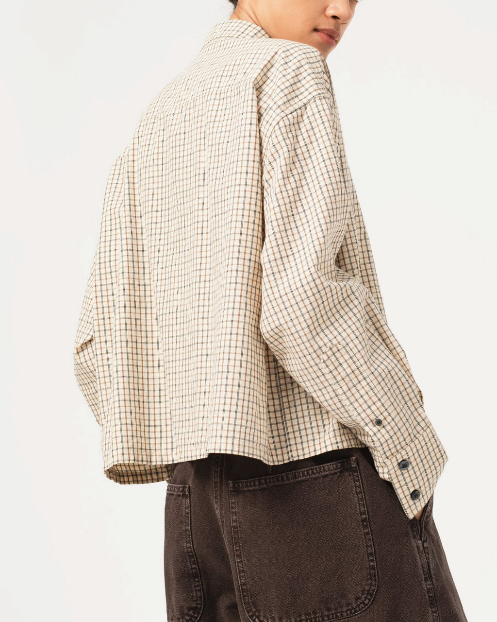 Chemise courte à carreaux Merci Paris Girls Of Dust en coton beige avec poche poitrine asymétrique
