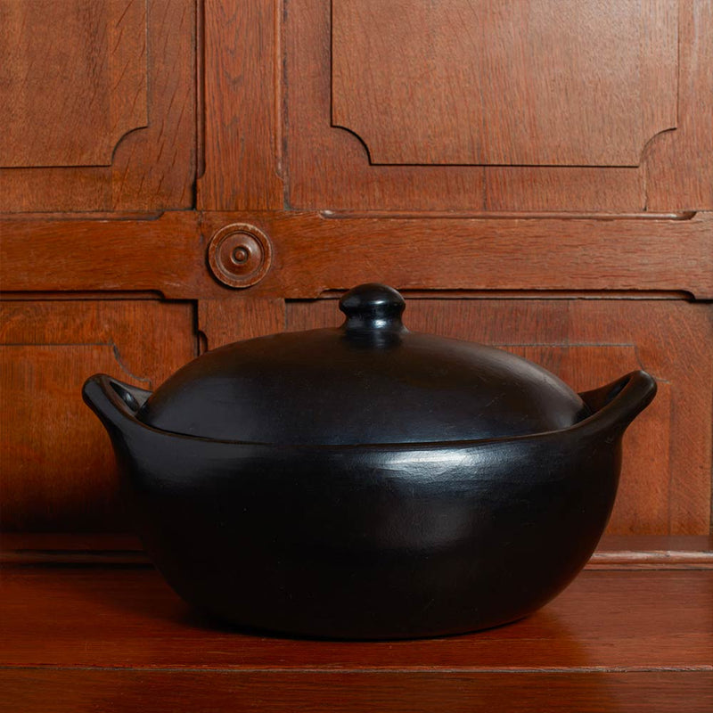 chamba clay soup pot - small, kitchen & table